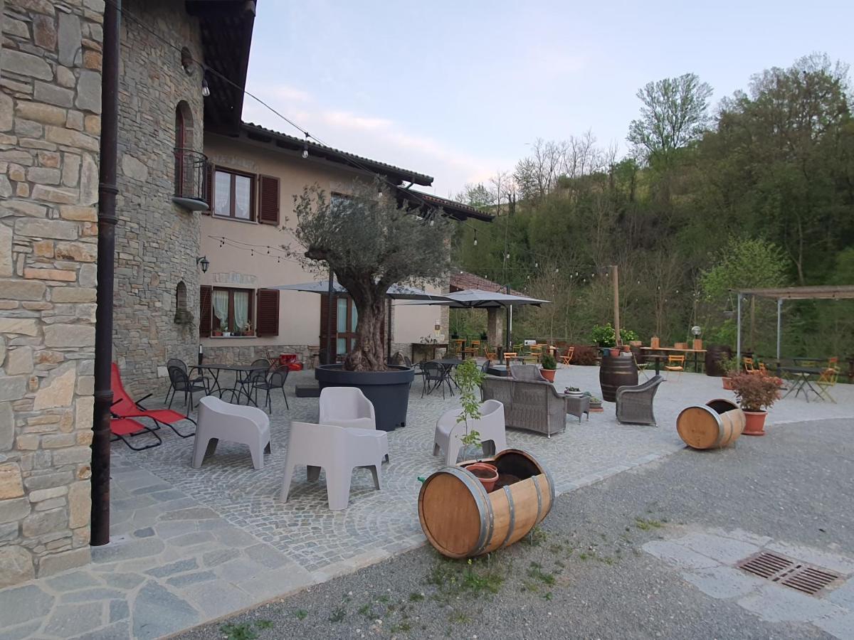 Agriturismo Cascina L'Arche Санто-Стефано-Бельбо Экстерьер фото